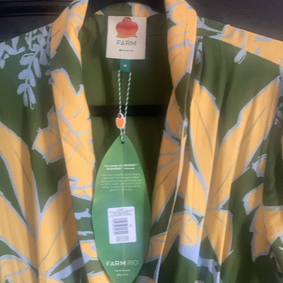 Foliage Sketch Green
V Neck Maxi Dress ‼️ - Picture 10 of 12